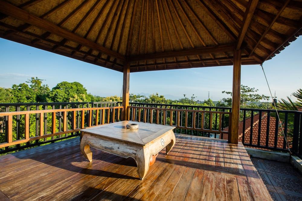 Uluwatu U Tube Hotel מראה חיצוני תמונה