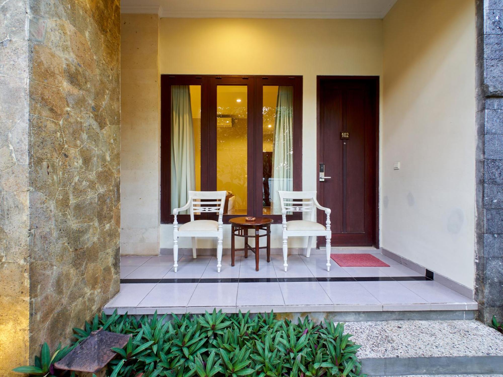 Uluwatu U Tube Hotel מראה חיצוני תמונה