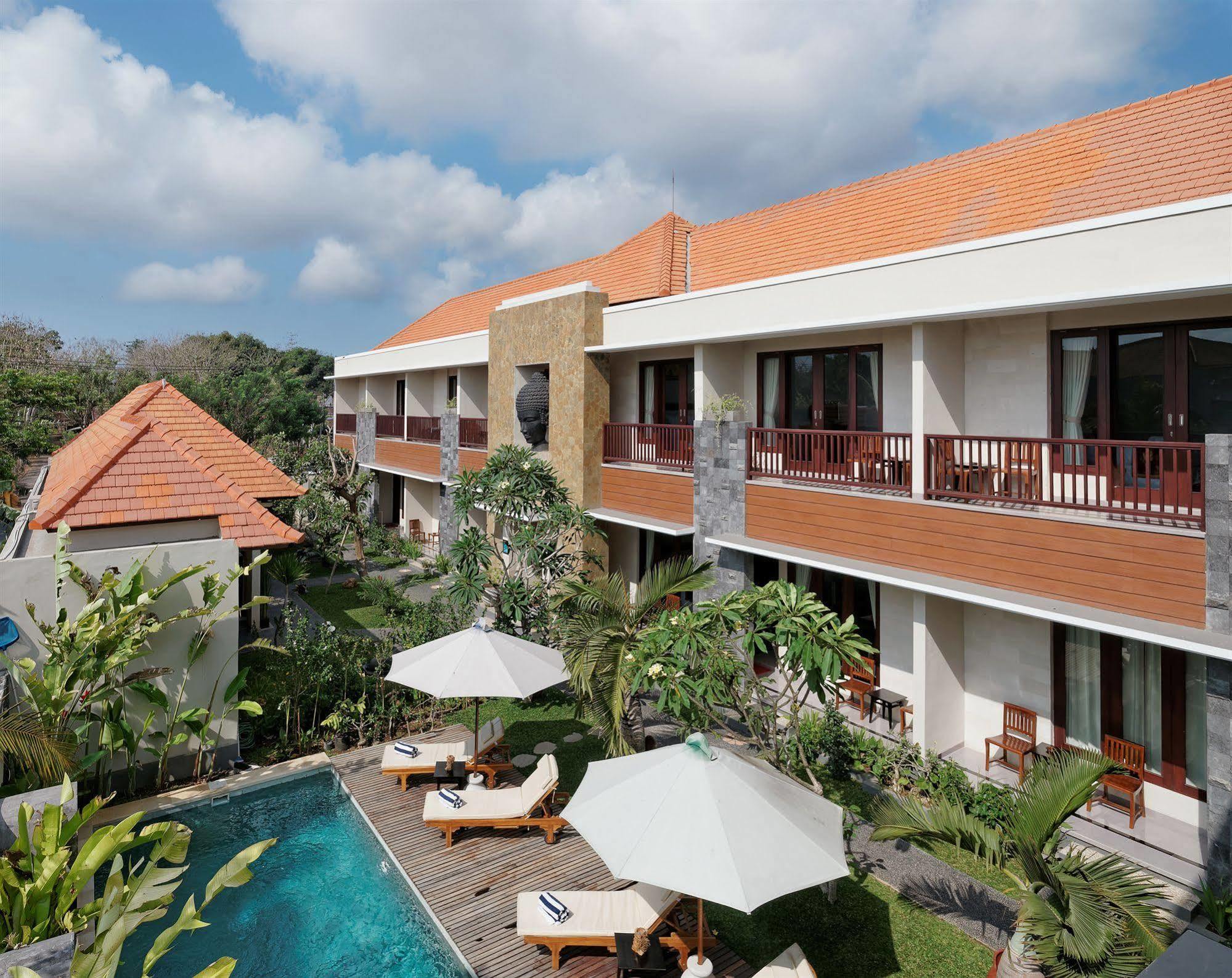 Uluwatu U Tube Hotel מראה חיצוני תמונה
