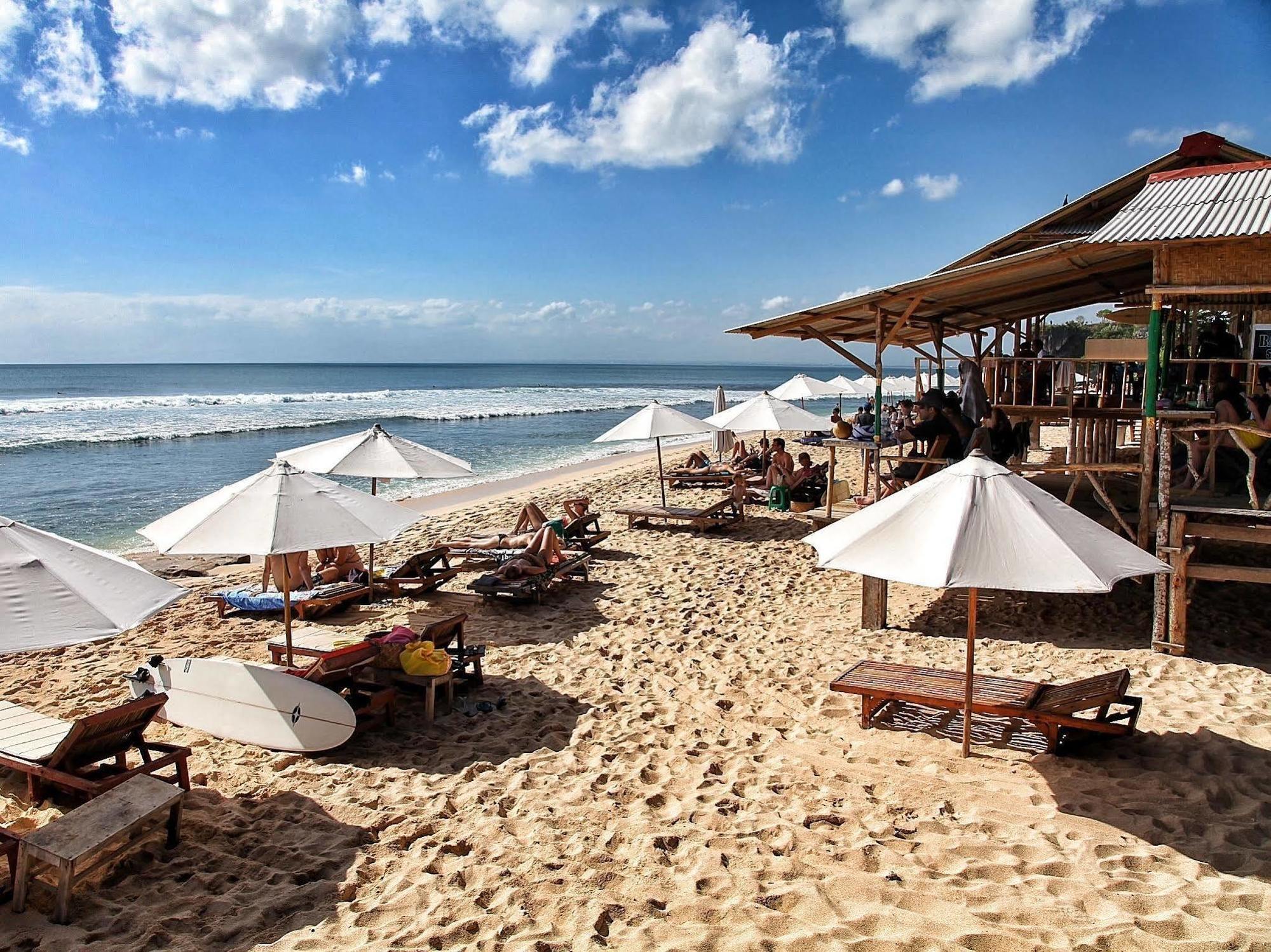 Uluwatu U Tube Hotel מראה חיצוני תמונה