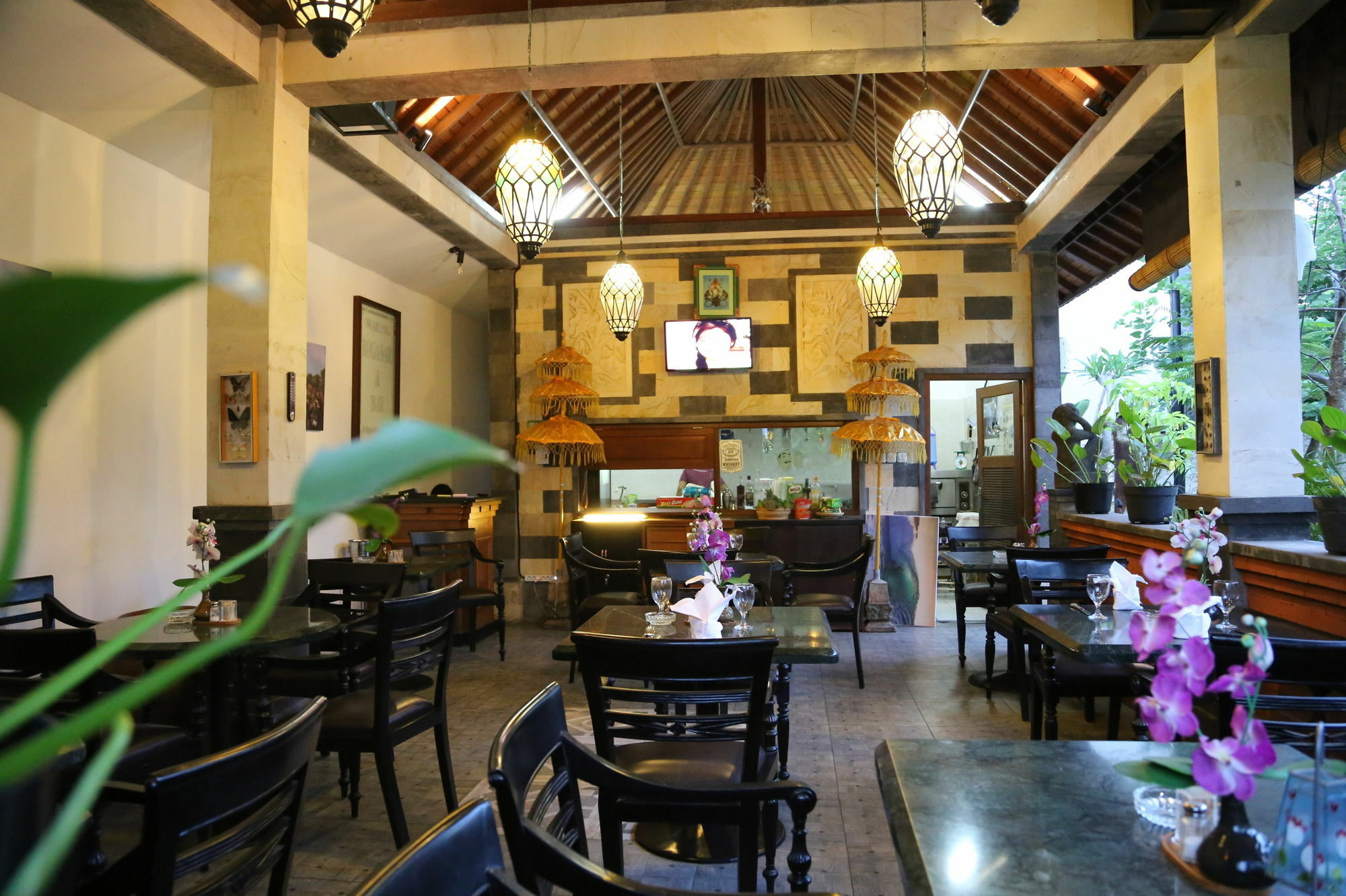 Uluwatu U Tube Hotel מראה חיצוני תמונה